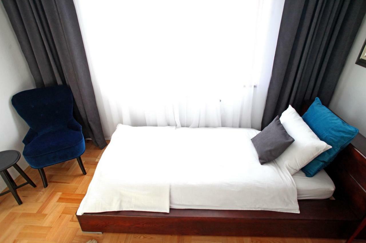 Villa Mons Aureus Popovac ภายนอก รูปภาพ